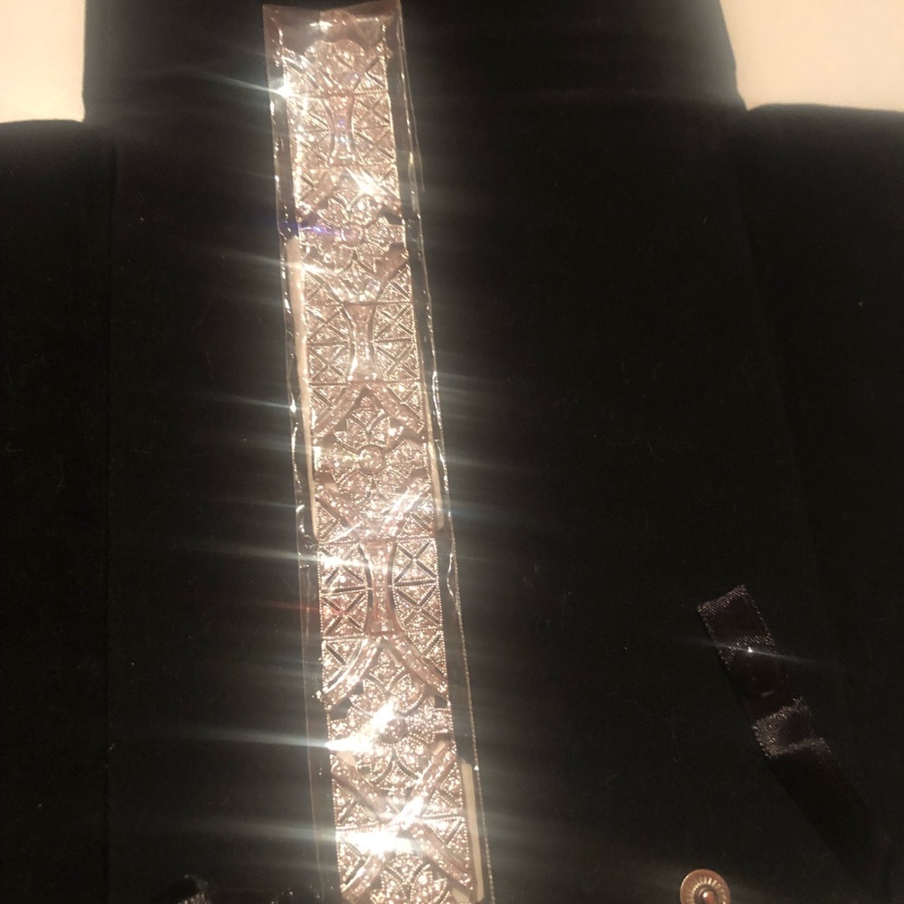 NWT dazzling Kenneth Jay Lane Art Deco style rhodium plated CZ bracelet.